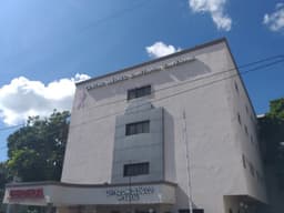 Centro Oncológico Integral y Especialidades (III)